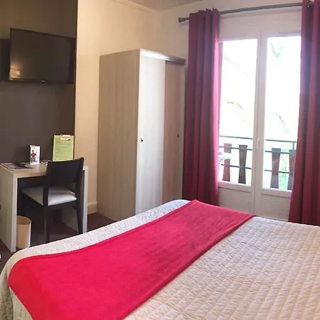 Robinson Hotel 3*