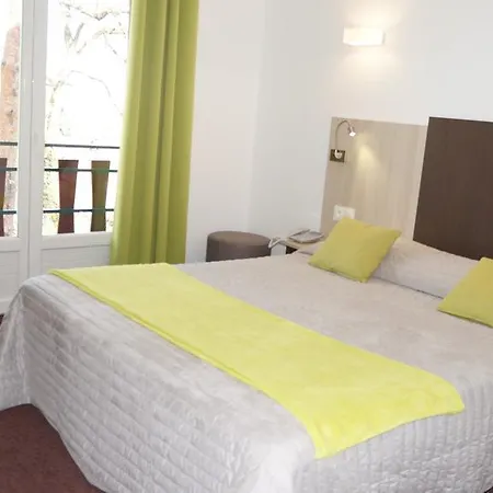 מלון Robinson 3*