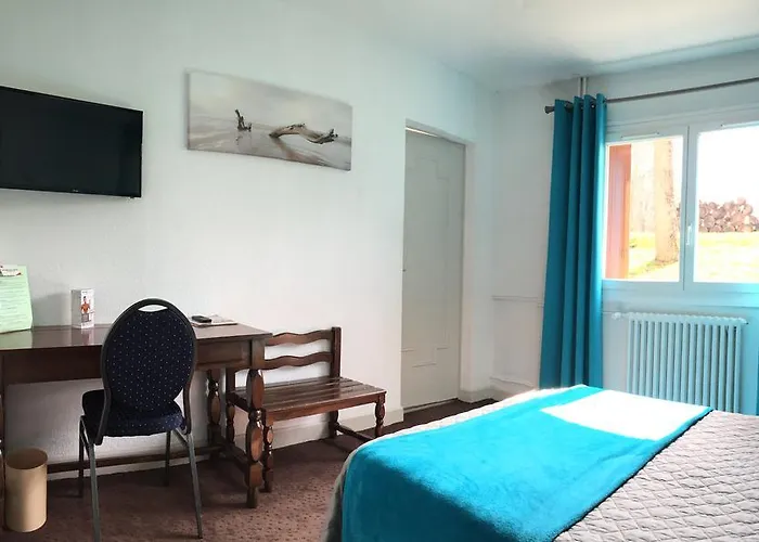 Ξενοδοχείο Robinson 3*